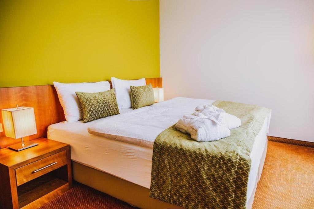 Seehotel Sued By S4Y Velden am Wörthersee Esterno foto